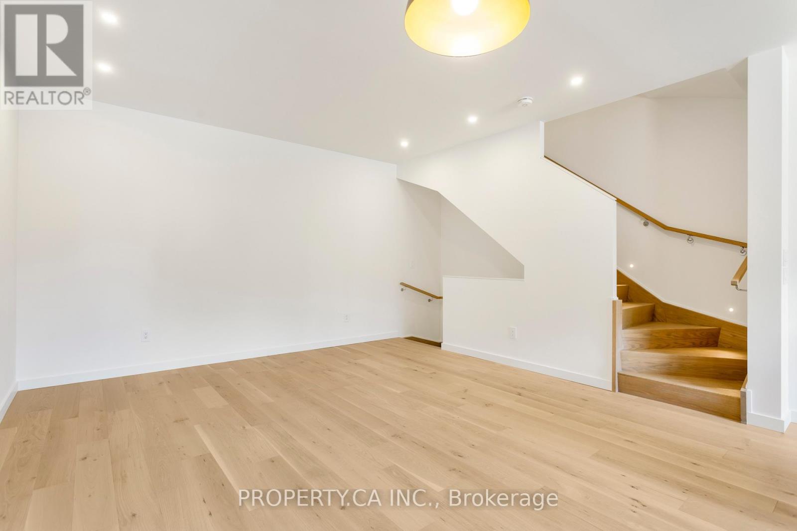 Unit #1 - 301 Keele Street, Toronto, Ontario  M6P 2K5 - Photo 11 - W13610324