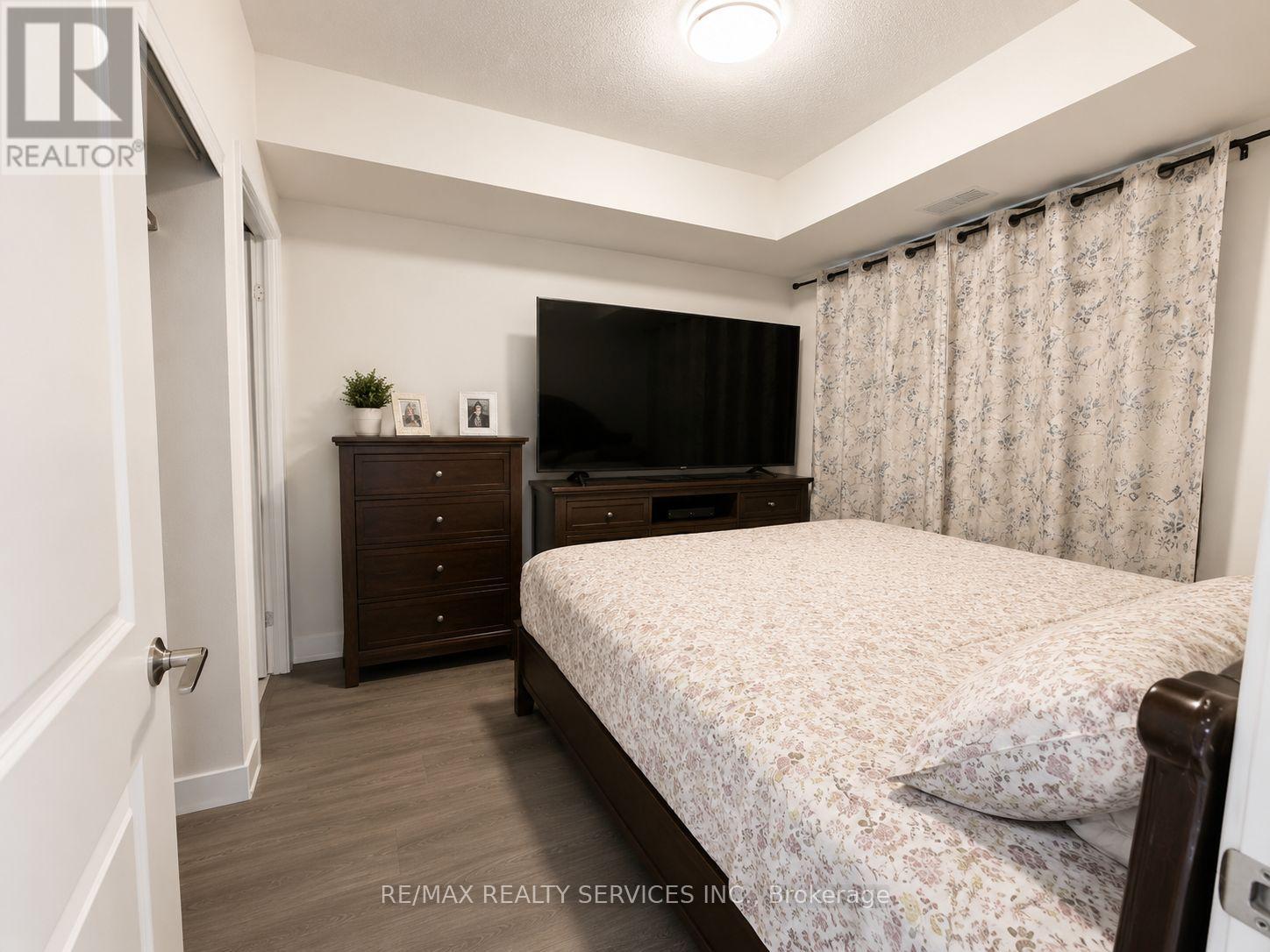 2108 - 202 Burnhamthorpe Road E, Mississauga, Ontario  L5A 0B2 - Photo 4 - W13610360