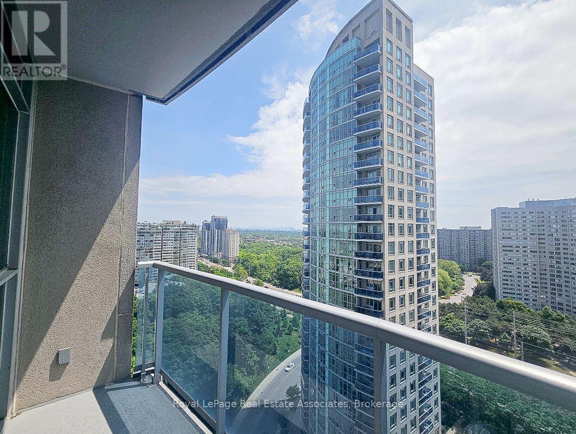 1704 - 80 Absolute Avenue, Mississauga, Ontario  L4Z 0A5 - Photo 14 - W13610400