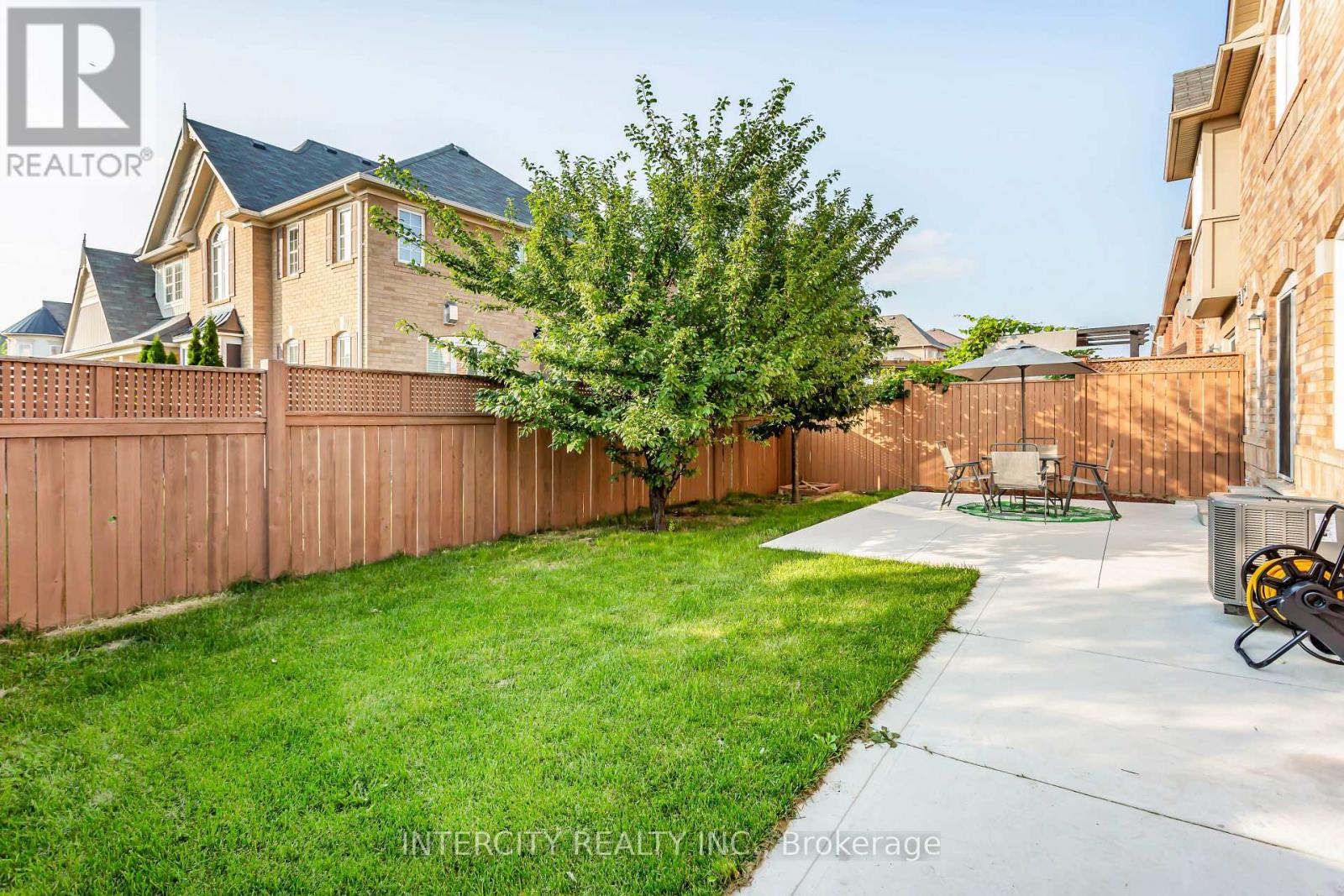 689 Ambroise Crescent N, Milton, Ontario  L9T 0M4 - Photo 21 - W13610488