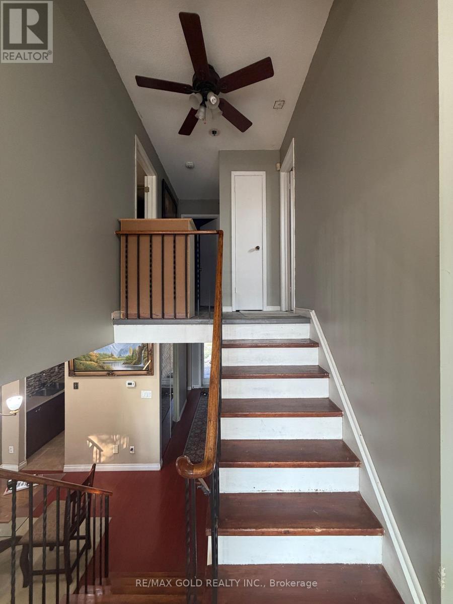 Main - 38 Carter Drive, Brampton, Ontario  L6V 3N5 - Photo 5 - W13608434