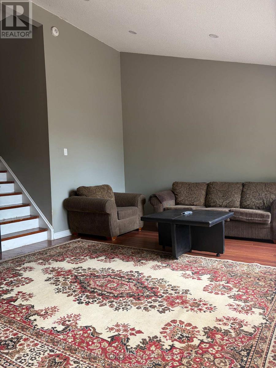 Main - 38 Carter Drive, Brampton, Ontario  L6V 3N5 - Photo 4 - W13608434