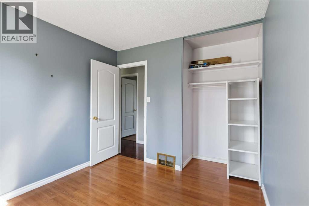 18 Clark Crescent, Fort Mcmurray, Alberta  T9H 1M8 - Photo 13 - A2326402