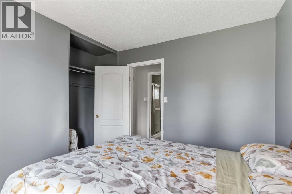 18 Clark Crescent, Fort Mcmurray, Alberta  T9H 1M8 - Photo 15 - A2326402