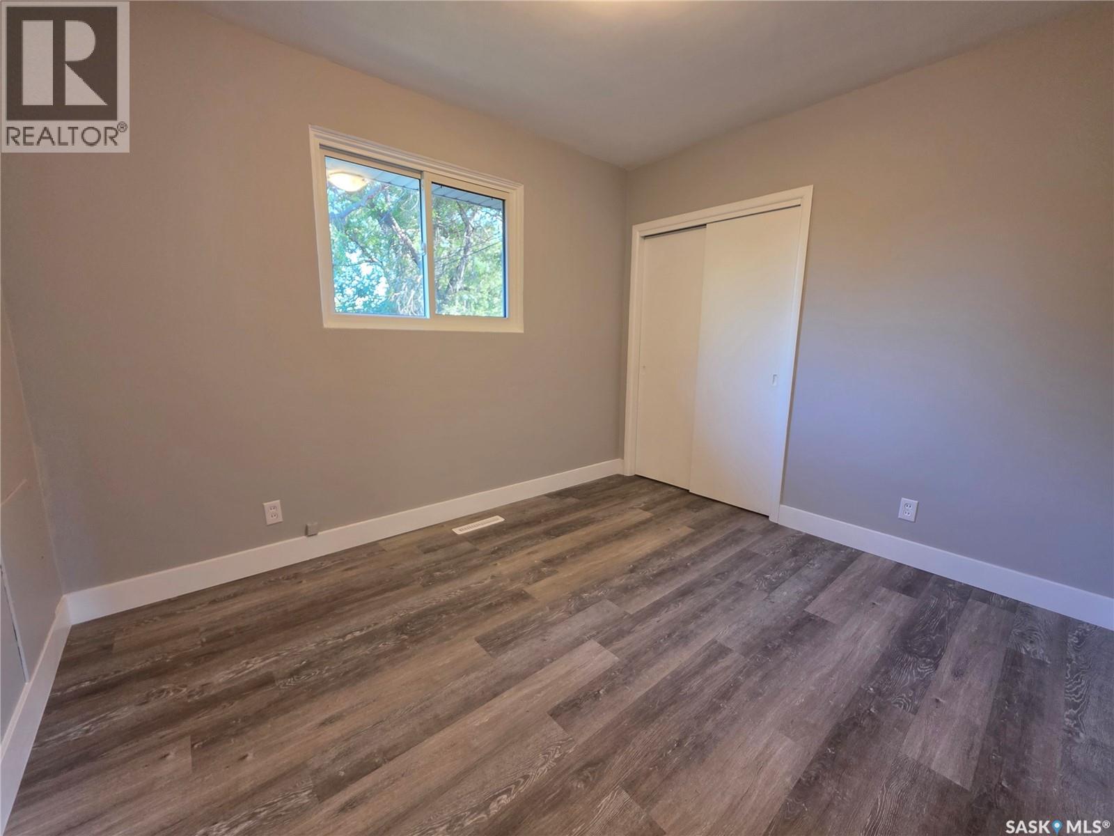1422 Crawford Avenue, Swift Current, Saskatchewan  S9H 1E9 - Photo 6 - SK043811