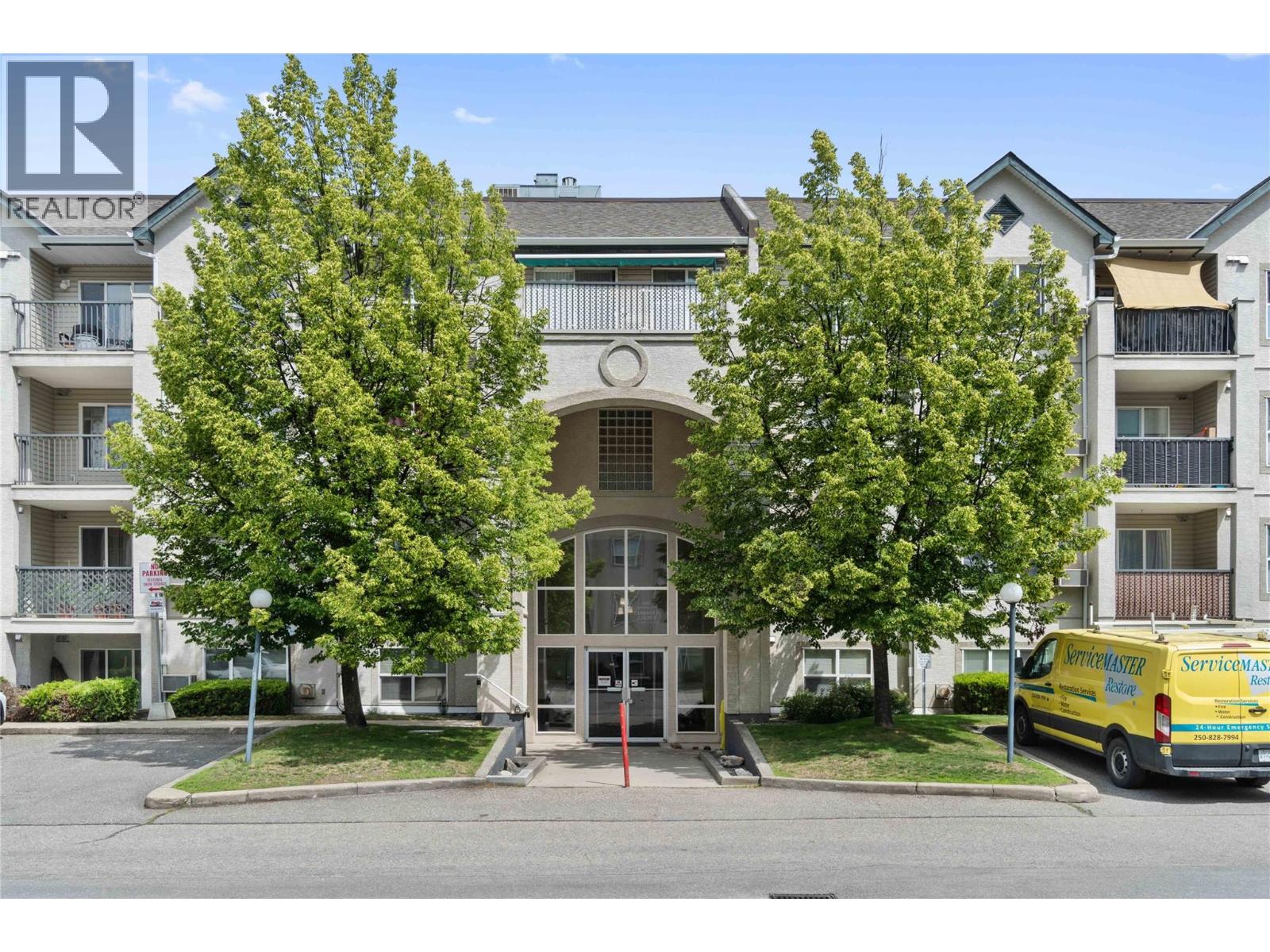 640 3 Street SW Unit# 406, Salmon Arm, British Columbia  V1E 2R3 - Photo 1 - 10390814