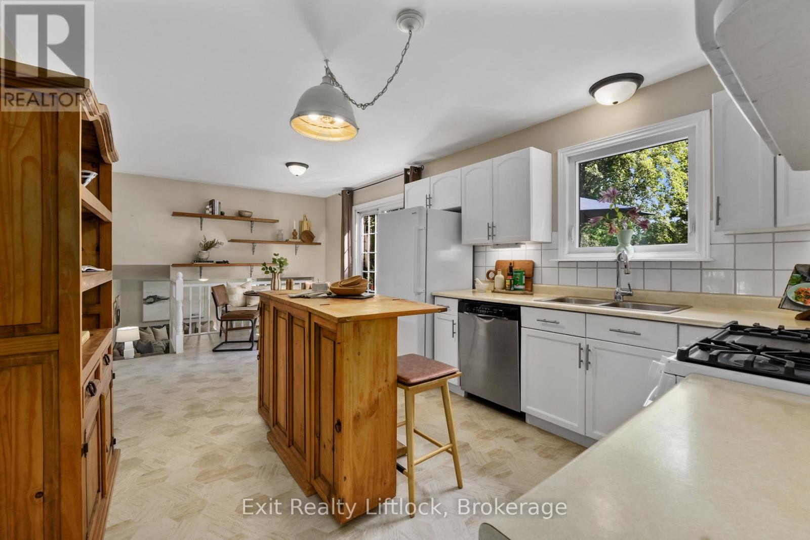 117 Pinecrest Avenue, Otonabee-South Monaghan, Ontario  K0L 2G0 - Photo 6 - X13607556