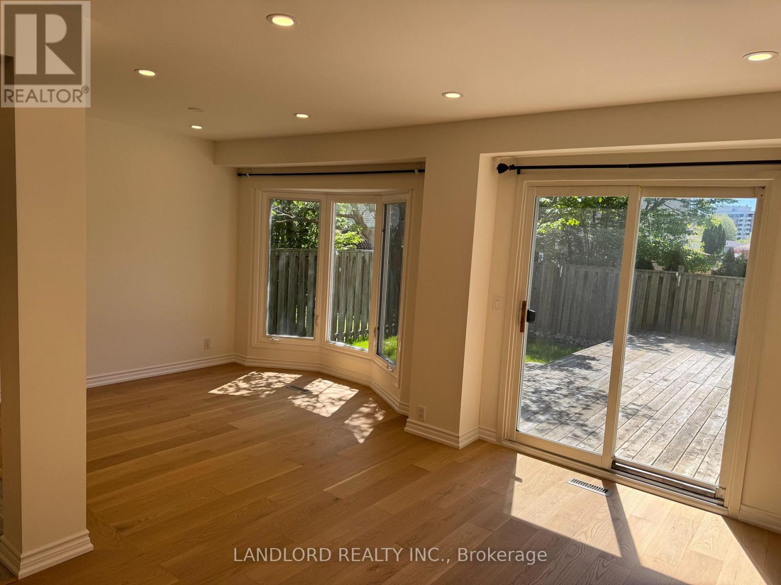 19 Vanessa Road, Markham, Ontario  L3R 4W1 - Photo 10 - N13610542