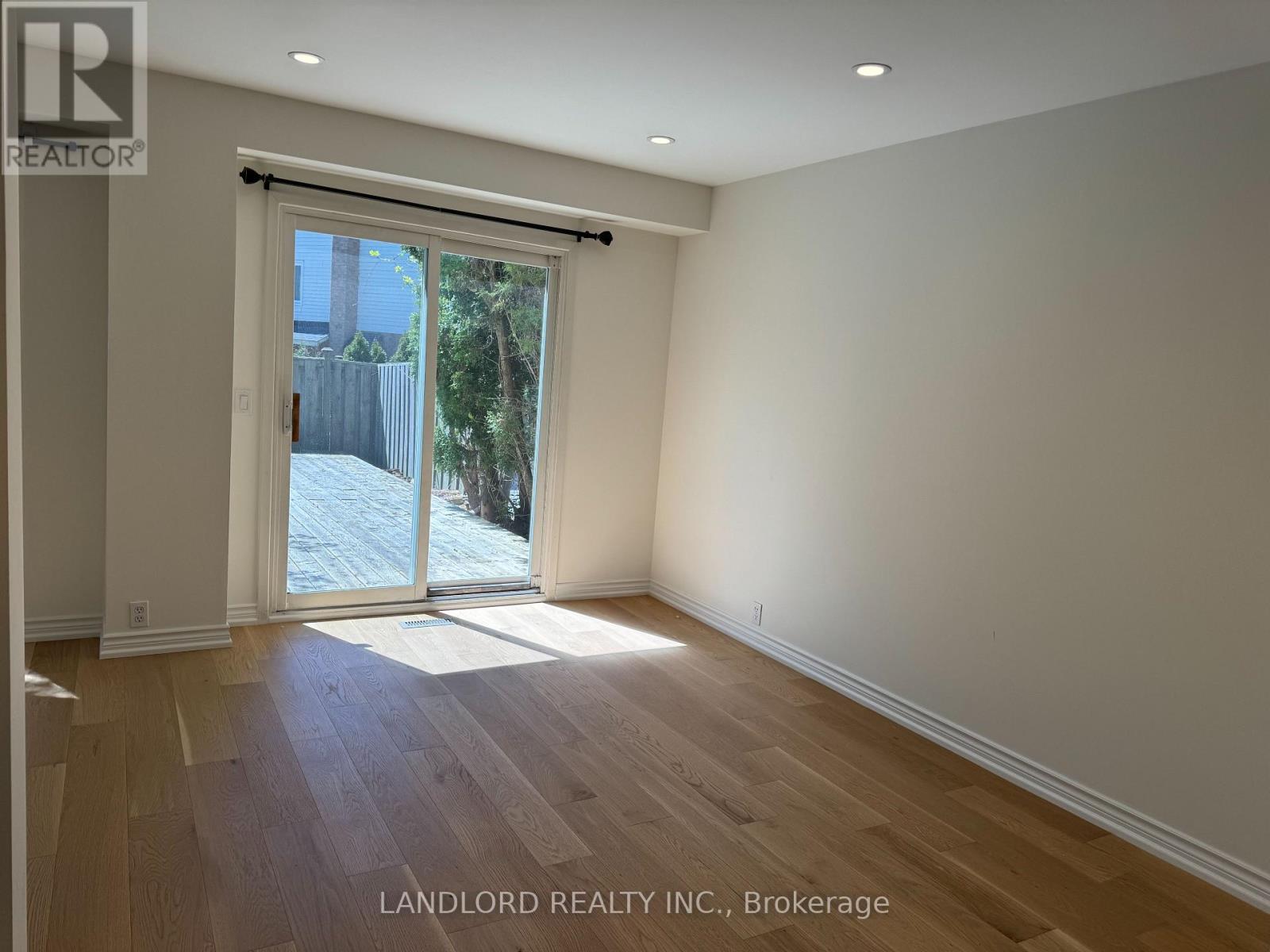 19 Vanessa Road, Markham, Ontario  L3R 4W1 - Photo 11 - N13610542