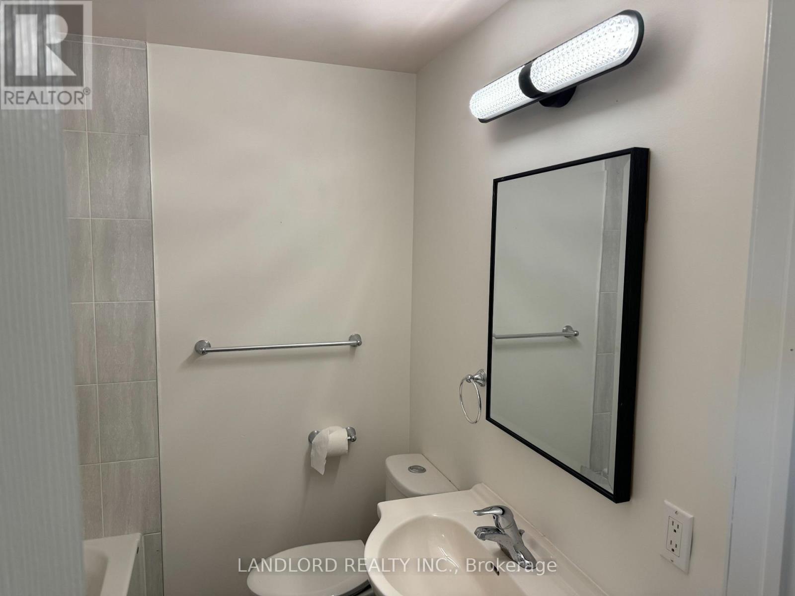 19 Vanessa Road, Markham, Ontario  L3R 4W1 - Photo 22 - N13610542