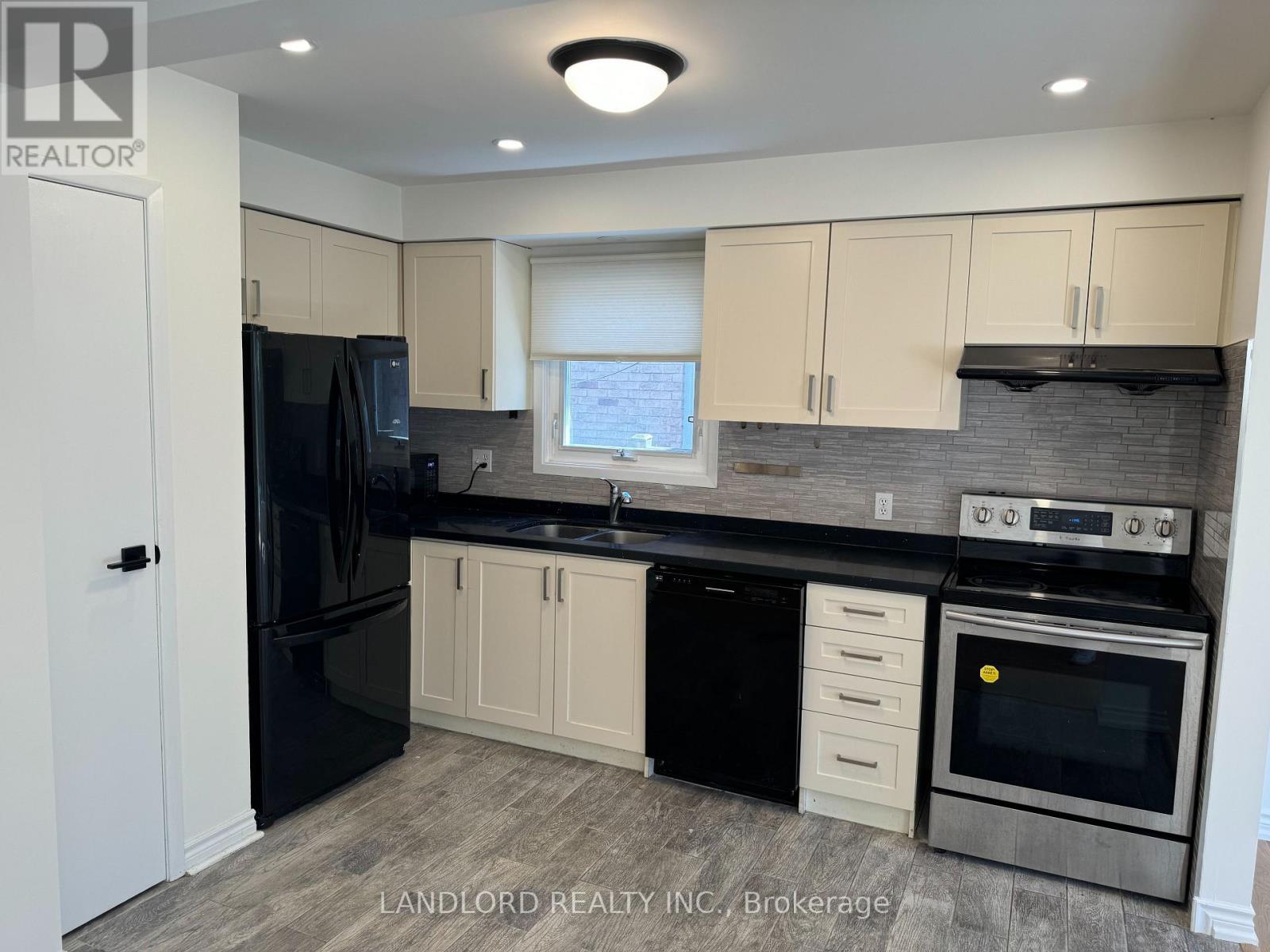 19 Vanessa Road, Markham, Ontario  L3R 4W1 - Photo 4 - N13610542
