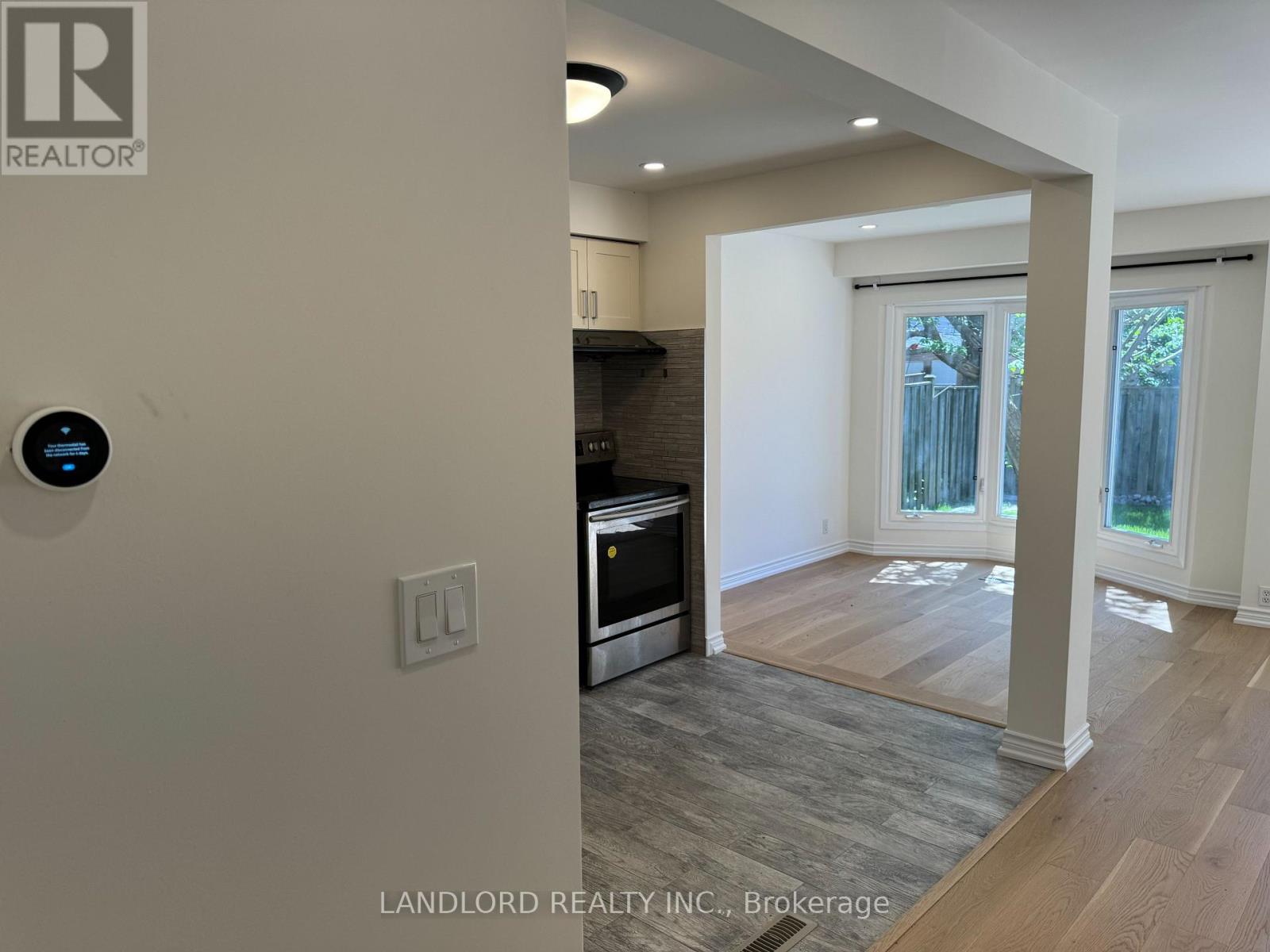 19 Vanessa Road, Markham, Ontario  L3R 4W1 - Photo 7 - N13610542