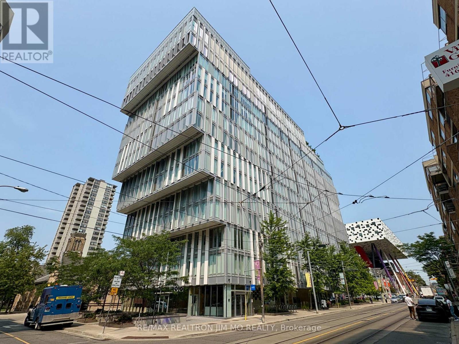 1212 - 50 MCCAUL STREET, Toronto, Ontario