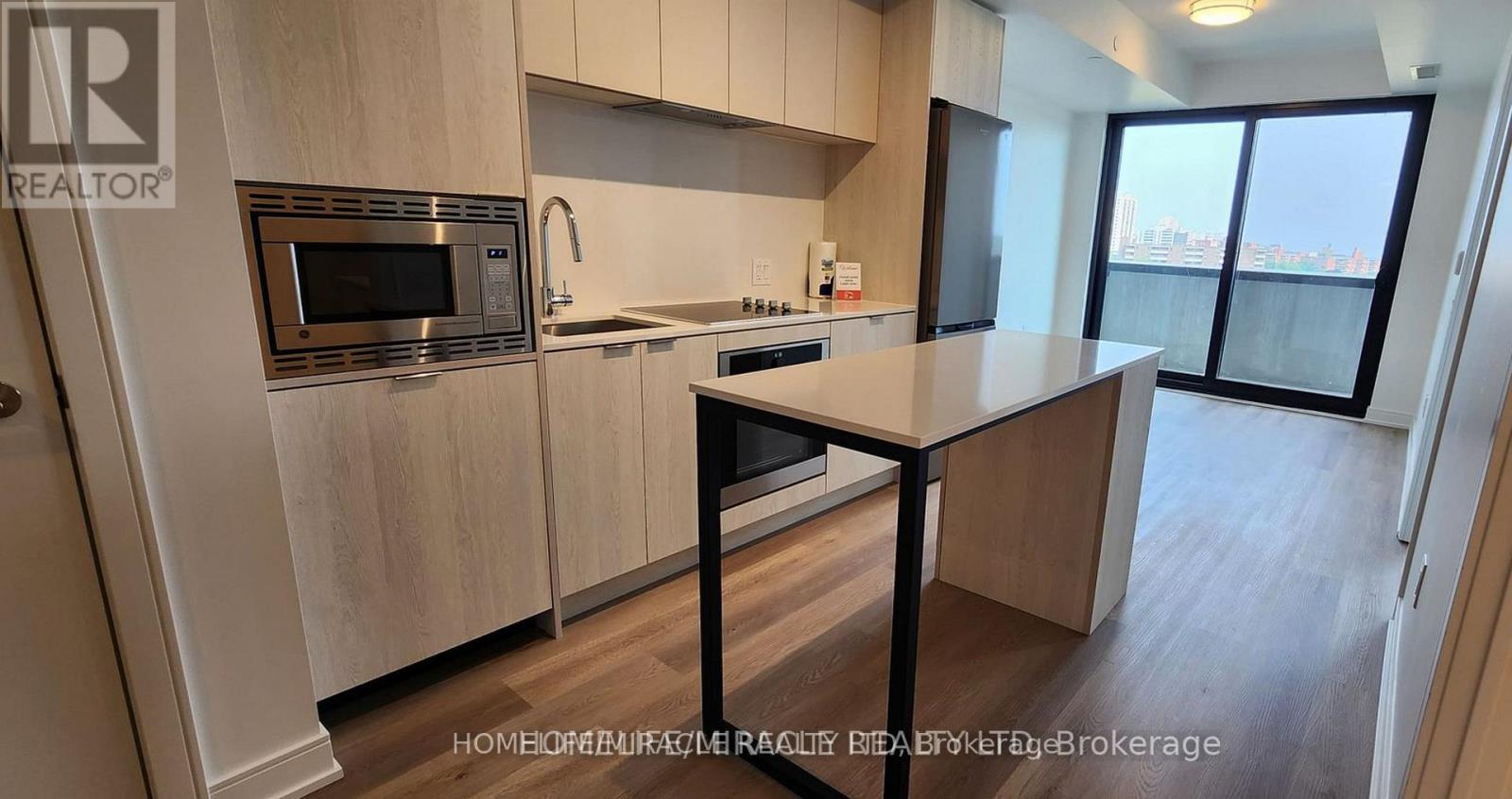609 - 3009 Novar Road, Mississauga, Ontario  L5B 0P9 - Photo 3 - W13610528