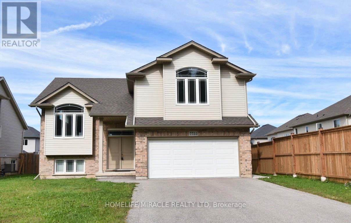 Upper - 7733 Oldfield Road, Niagara Falls, Ontario  L2G 0H6 - Photo 1 - X13610572