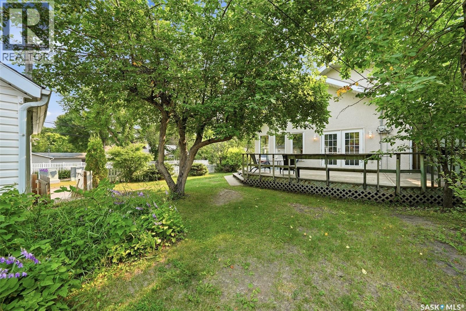 627 9th Avenue N, Saskatoon, Saskatchewan  S7K 2Y6 - Photo 47 - SK043767