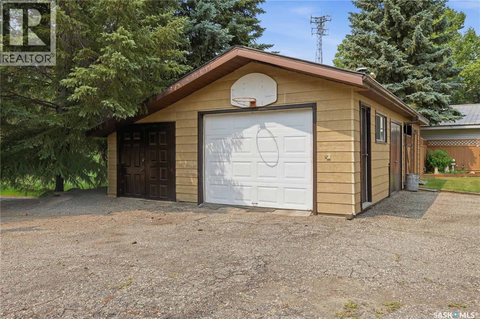 4 Pine Street, Katepwa Beach, Saskatchewan  S0G 2Y0 - Photo 34 - SK043765
