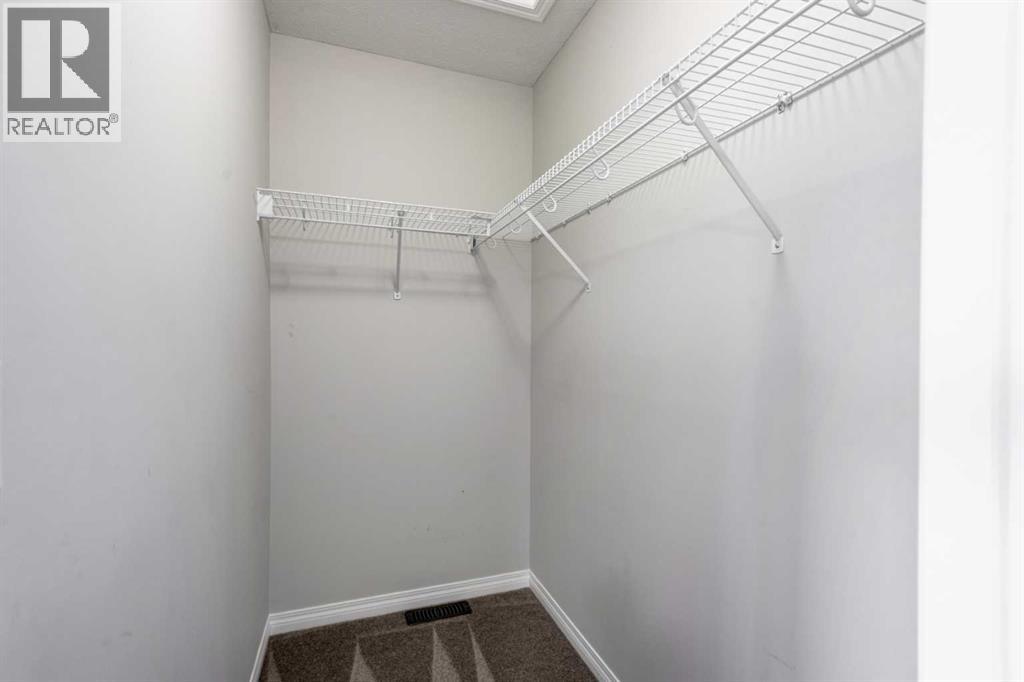 127 Prestwick Villas SE, Calgary, Alberta  T2Z 3S4 - Photo 22 - A2331647