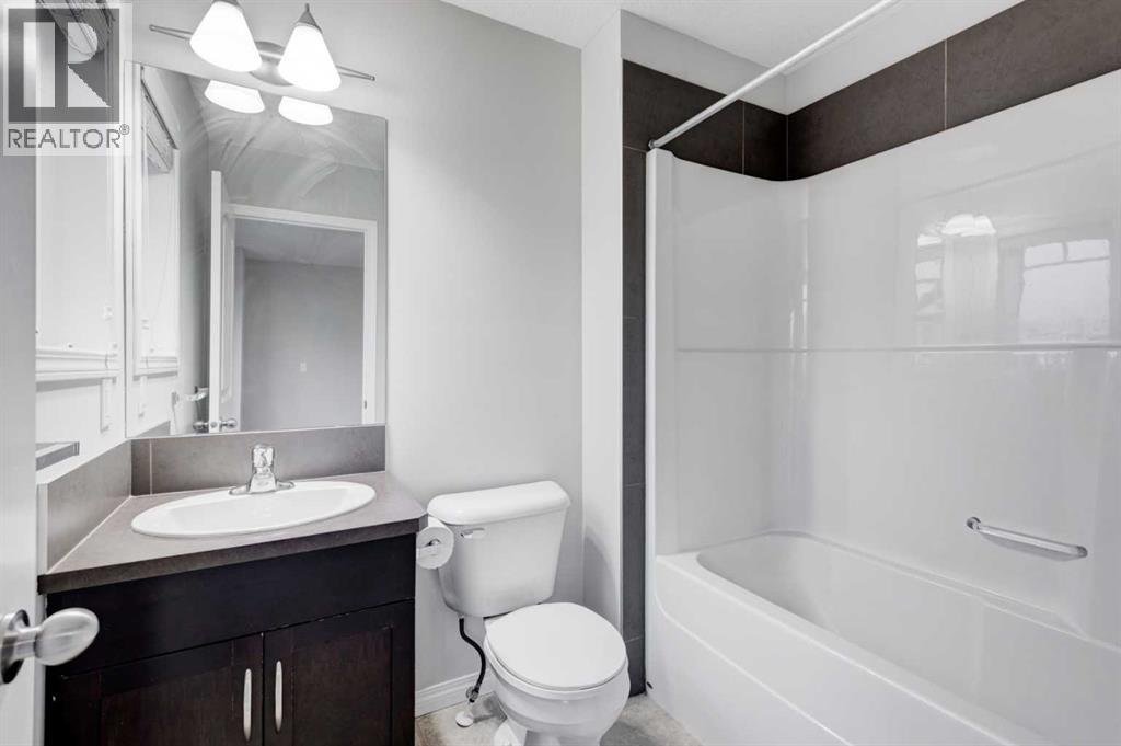 127 Prestwick Villas SE, Calgary, Alberta  T2Z 3S4 - Photo 21 - A2331647