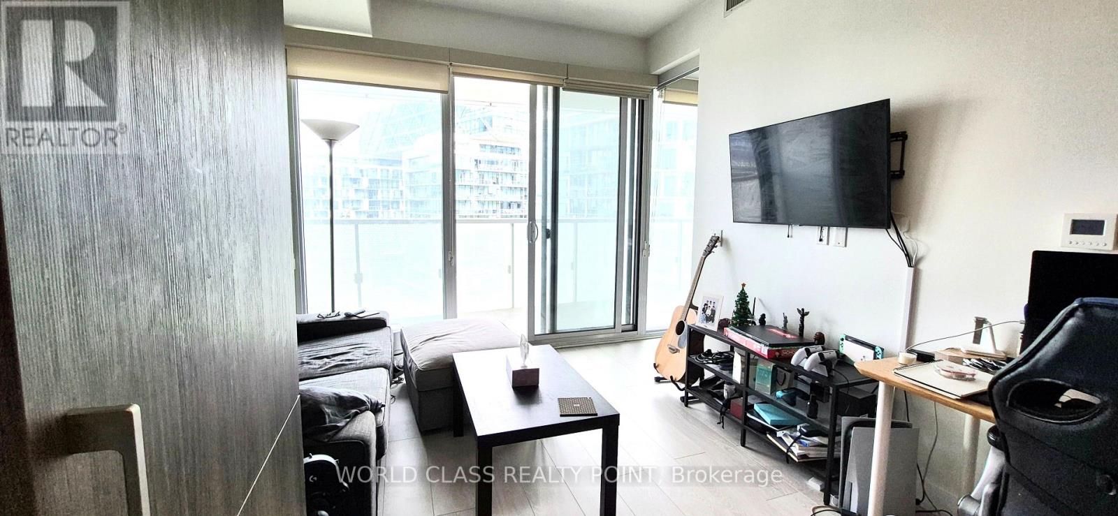 724 - 15 Queens Quay E, Toronto, Ontario  M5E 0C5 - Photo 5 - C13610614