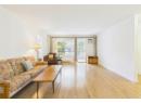 920 Glenwood Avenue Unit# 205, Kelowna, BC V1Y 9P2