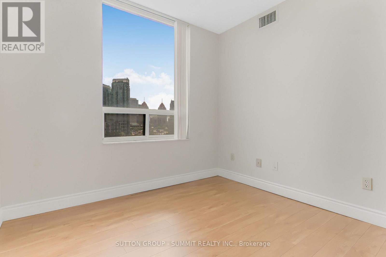 1606 - 285 Enfield Place, Mississauga, Ontario  L5B 3Y6 - Photo 13 - W13610626