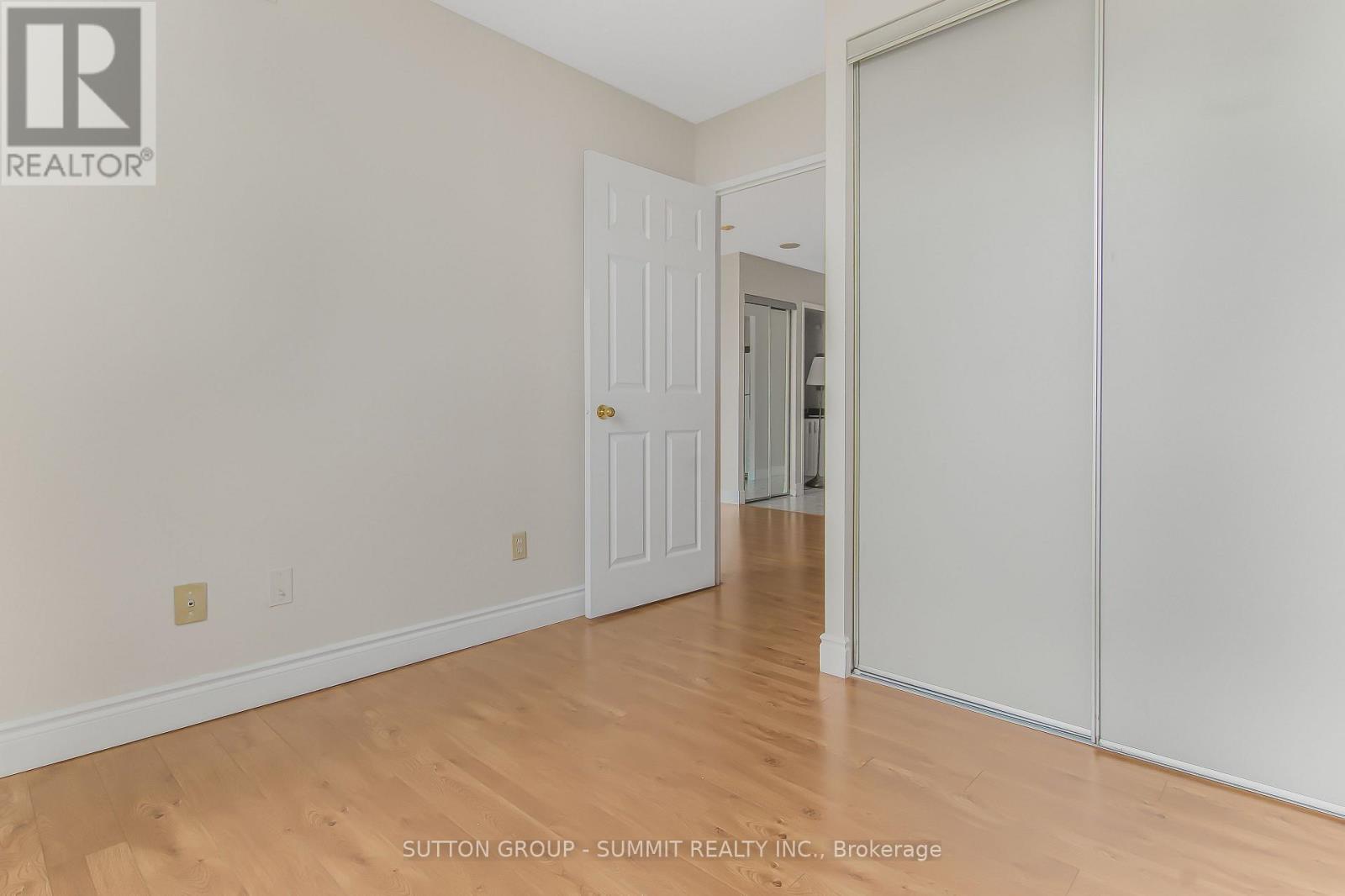 1606 - 285 Enfield Place, Mississauga, Ontario  L5B 3Y6 - Photo 14 - W13610626