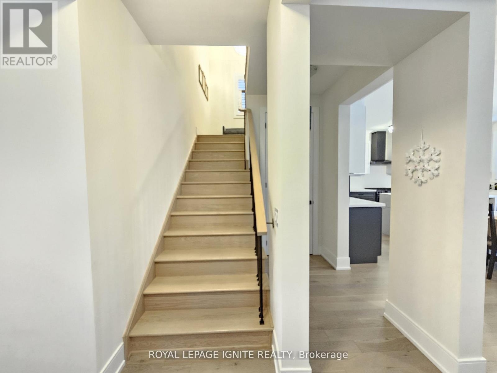 48 Duxbury Road, Brampton, Ontario  L6R 4E3 - Photo 13 - W13610654