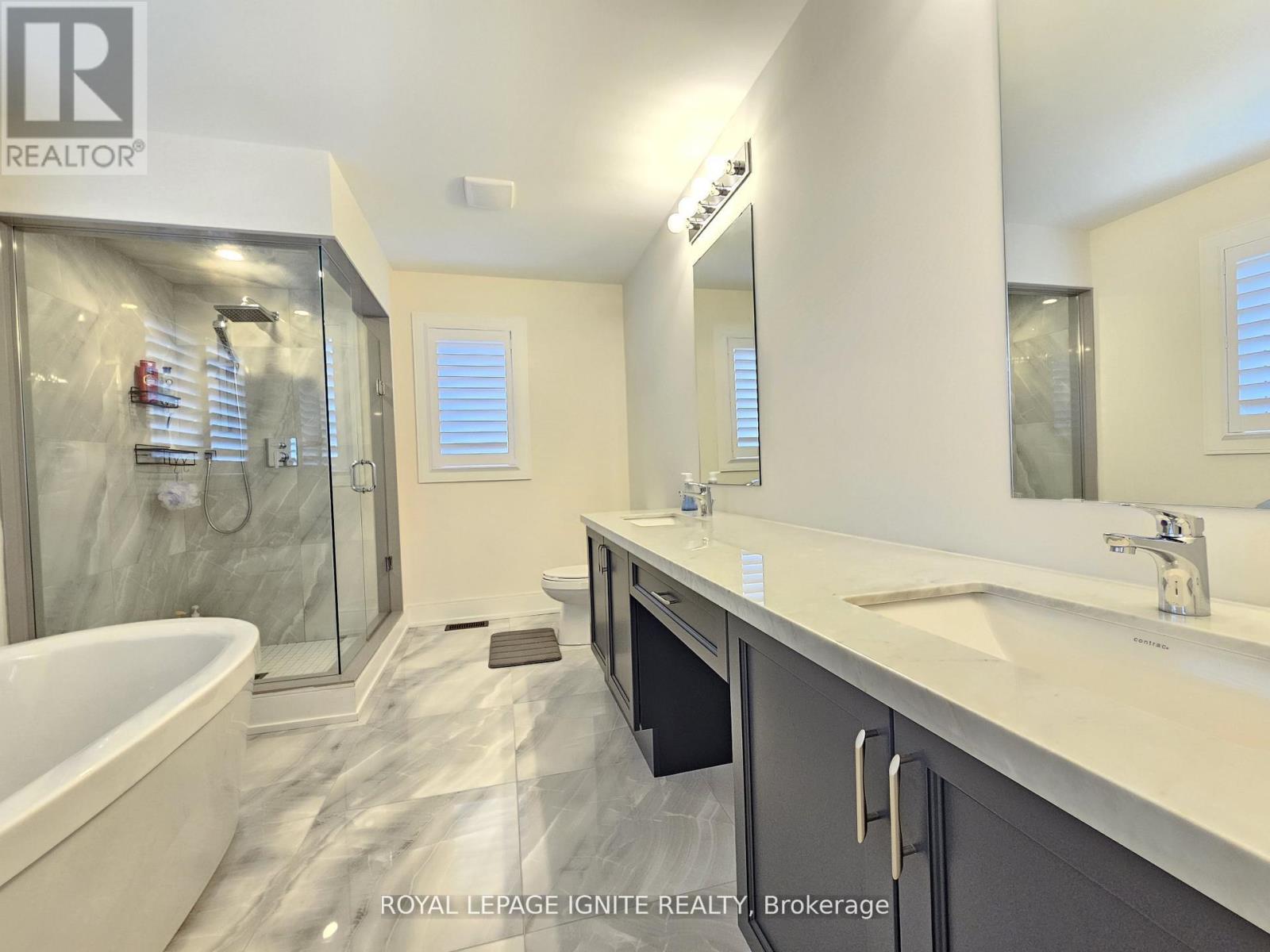48 Duxbury Road, Brampton, Ontario  L6R 4E3 - Photo 17 - W13610654