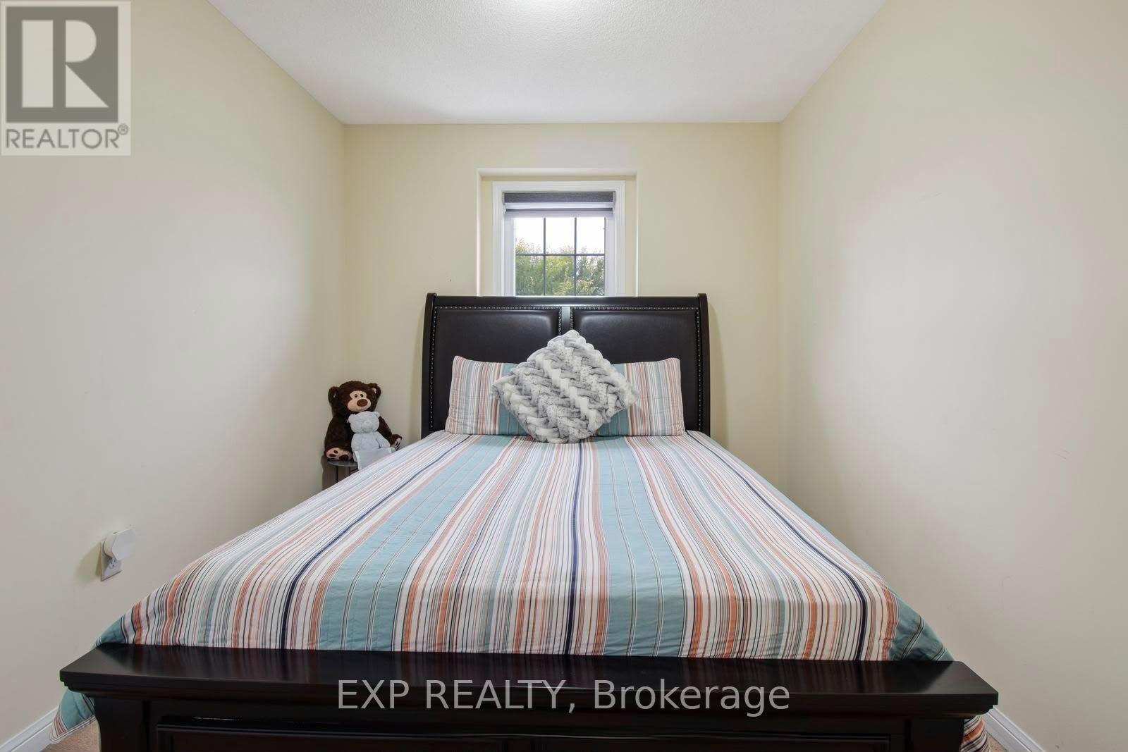 95 Bevington Road, Brampton, Ontario  L7A 0R7 - Photo 9 - W13610670