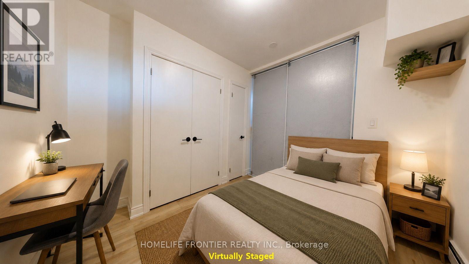 101 - 291 Scarlett Road, Toronto, Ontario  M6N 4L1 - Photo 2 - W13158066