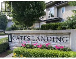 402 3911 CATES LANDING WAY, North Vancouver, British Columbia