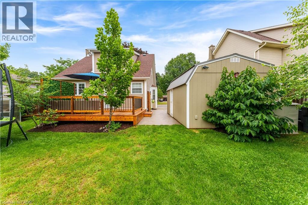 11 Nipigon Place, Kitchener, Ontario  N2B 3N5 - Photo 37 - 40849587