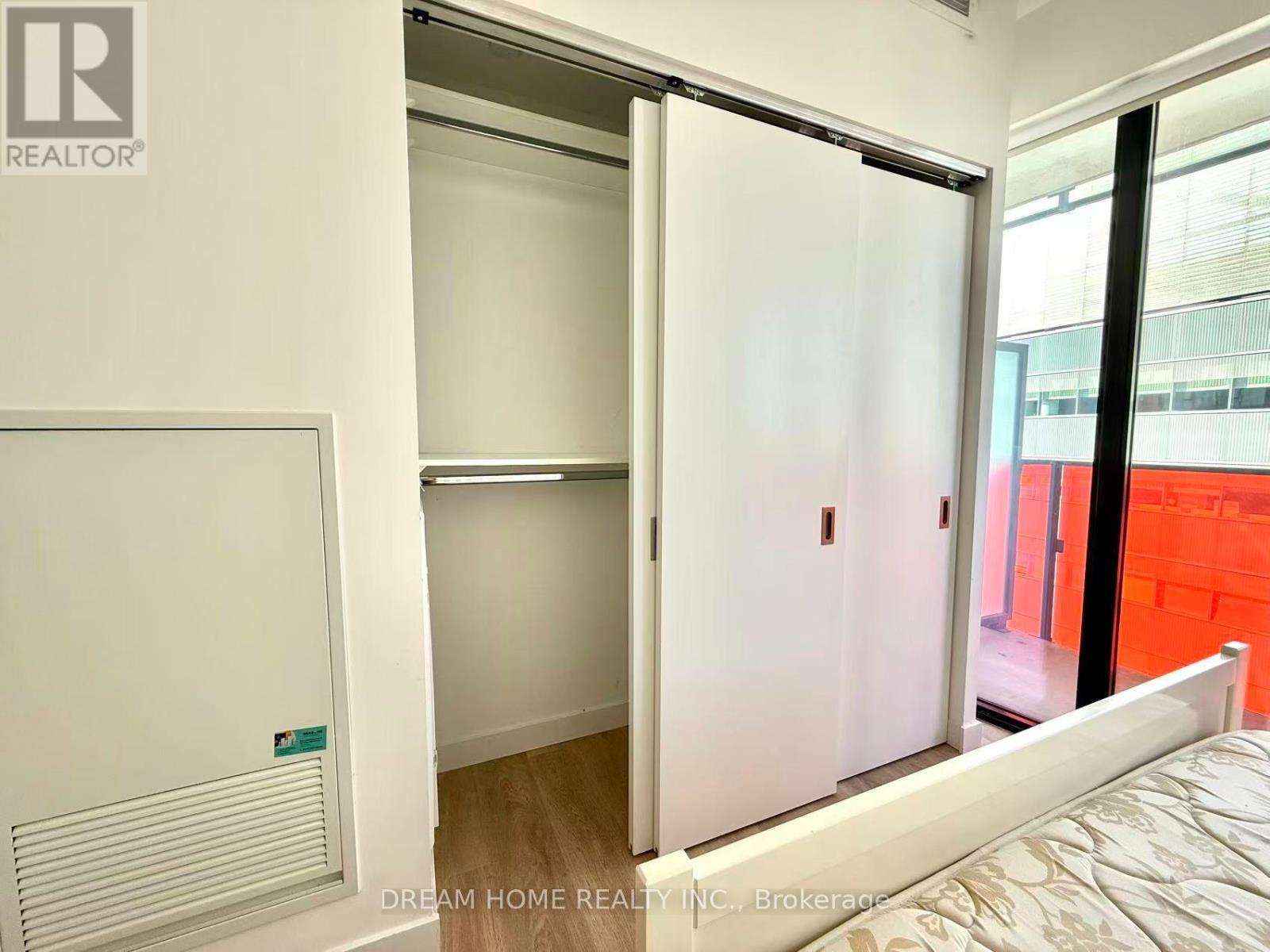 2108 - 215 Queen Street W, Toronto, Ontario  M5V 0P5 - Photo 14 - C13610704