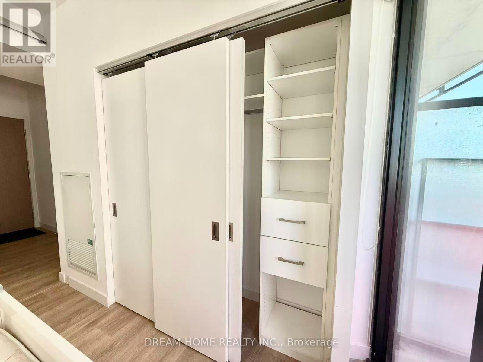 2108 - 215 Queen Street W, Toronto, Ontario  M5V 0P5 - Photo 15 - C13610704
