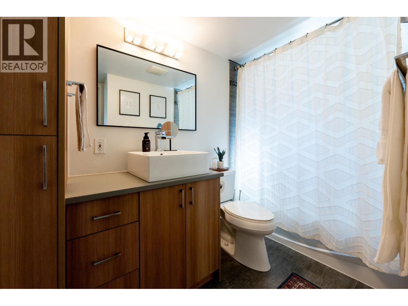 209 643 W 7th Avenue, Vancouver, British Columbia  V5Z 1B6 - Photo 4 - R3150310