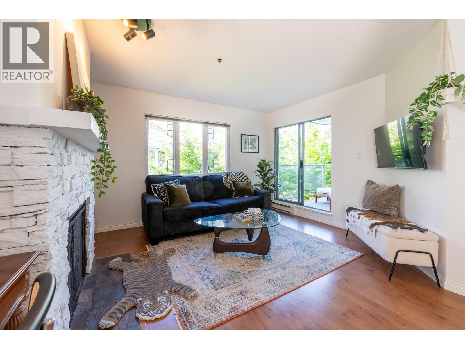 209 643 W 7th Avenue, Vancouver, British Columbia  V5Z 1B6 - Photo 6 - R3150310
