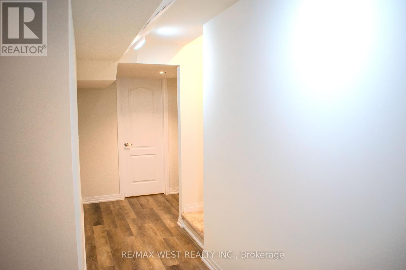 186 Parkinson Crescent, Orangeville, Ontario  L9W 6A2 - Photo 11 - W13608098