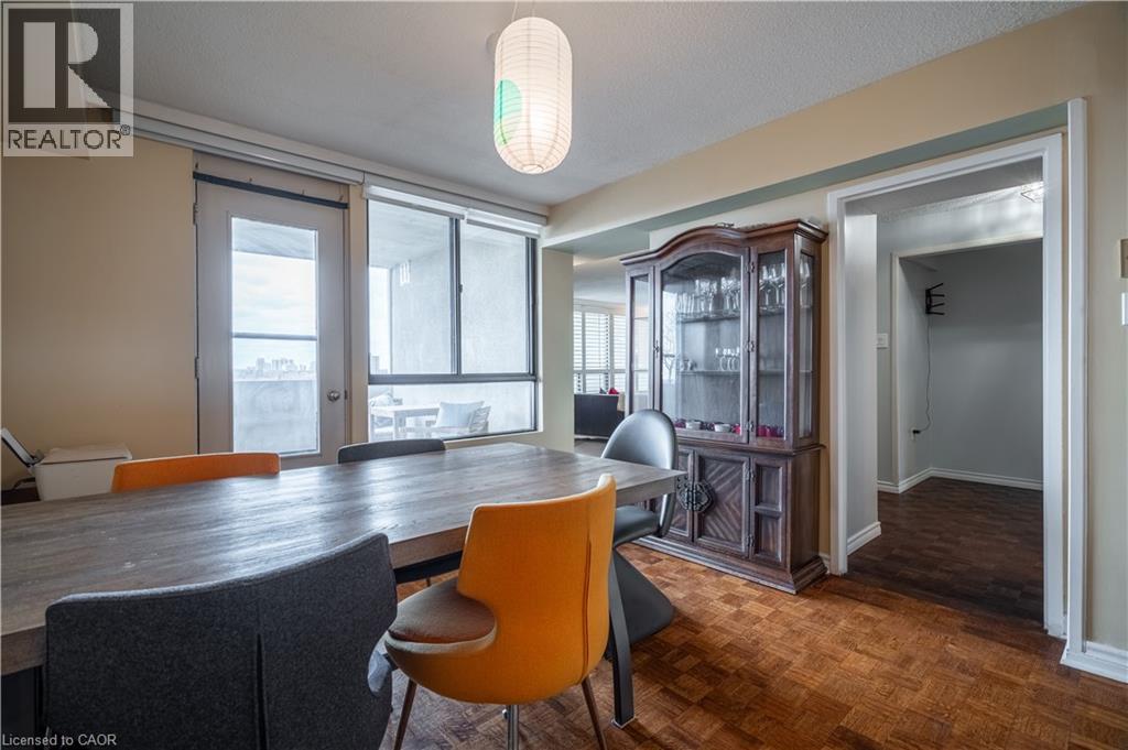 300 Mill Road Unit# C34, Etobicoke, Ontario  M9C 4W7 - Photo 7 - 40851428