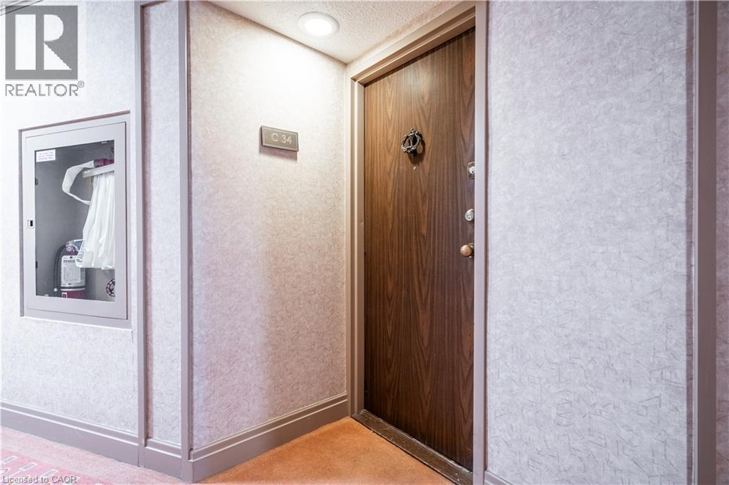 300 Mill Road Unit# C34, Etobicoke, Ontario  M9C 4W7 - Photo 2 - 40851428