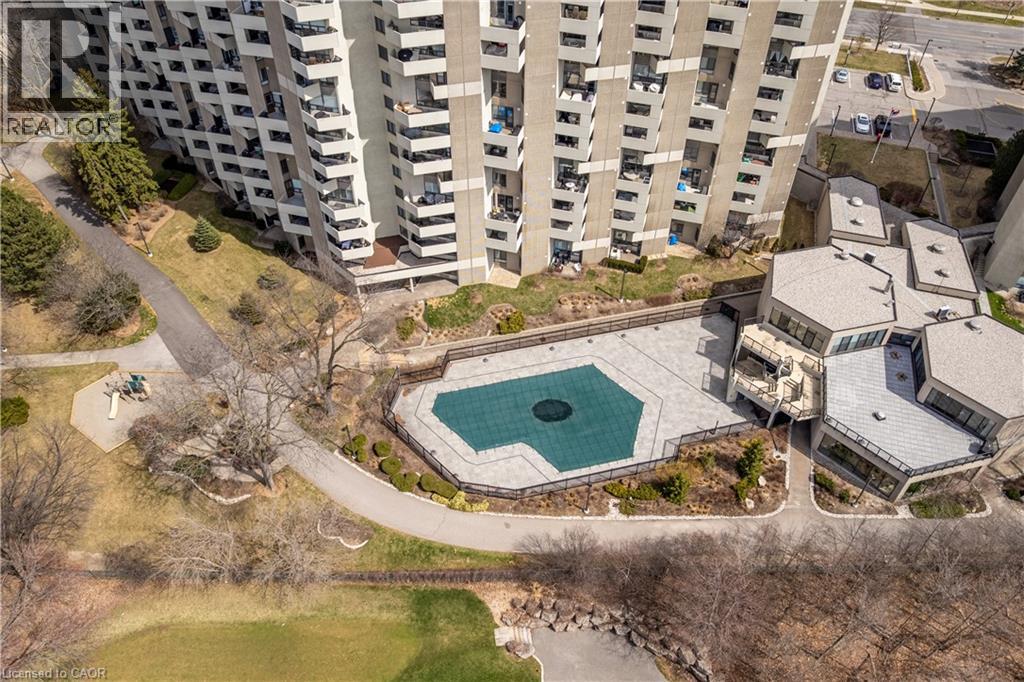 300 Mill Road Unit# C34, Etobicoke, Ontario  M9C 4W7 - Photo 23 - 40851428