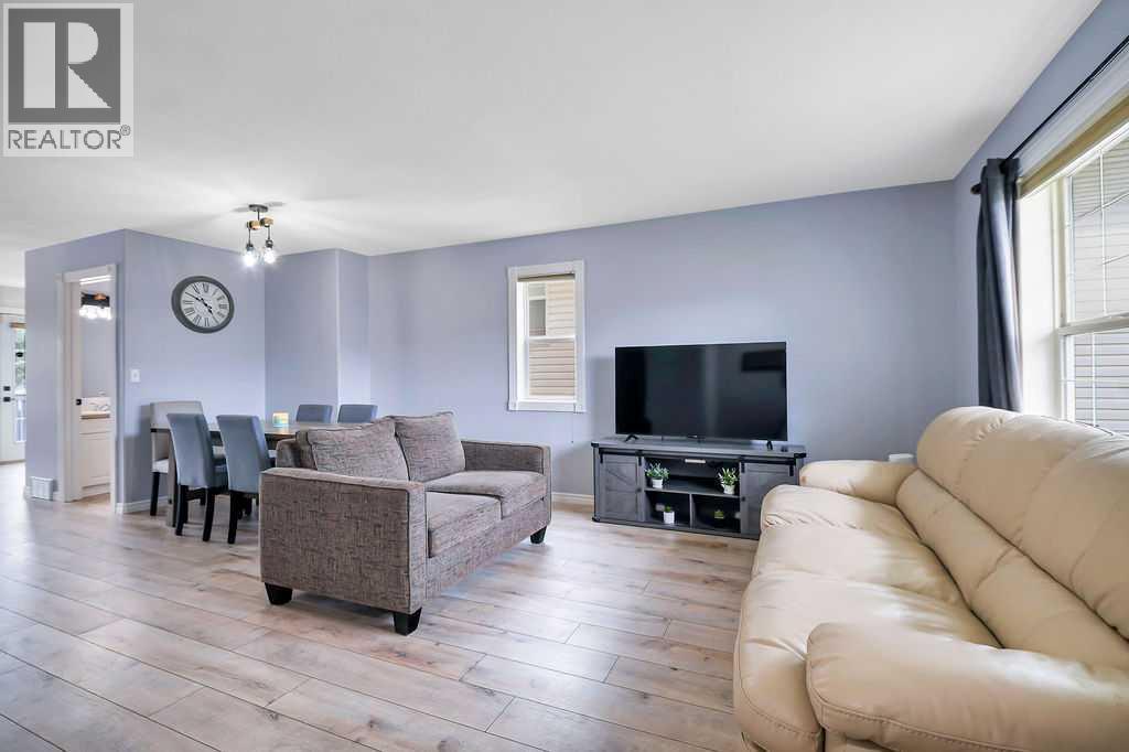 67 Durand Crescent, Red Deer, Alberta  T4P 2P4 - Photo 6 - A2323959
