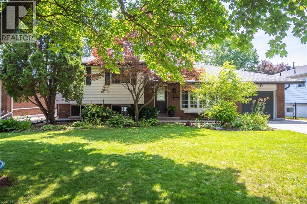 5410 CLIVE Crescent, Burlington, Ontario
