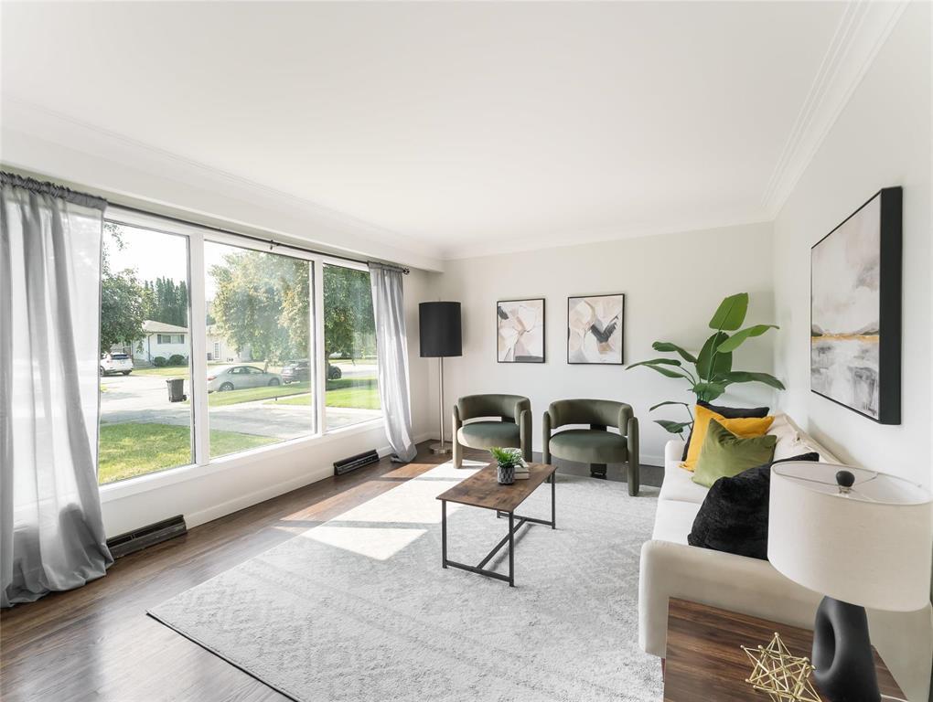 26 Kimwood Bay, Winnipeg, Manitoba  R2V 2P6 - Photo 4 - 202618677