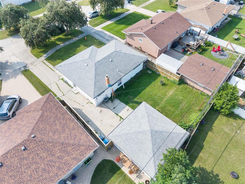 26 Kimwood Bay, Winnipeg, Manitoba  R2V 2P6 - Photo 45 - 202618677