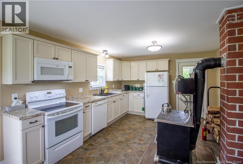 6633 Route 105, Youngs Cove, New Brunswick  E4C 2C1 - Photo 14 - NB142014