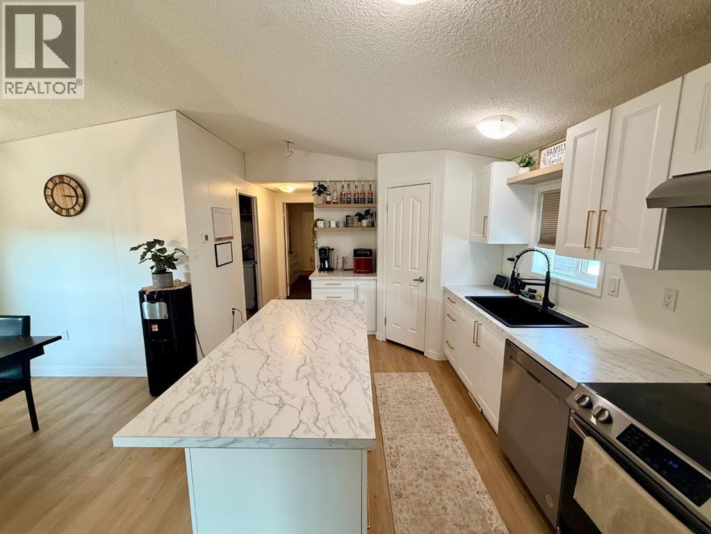 10226 103 Ave, La Crete, Alberta  T0H 2H0 - Photo 19 - A2331348