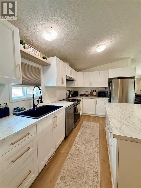 10226 103 Ave, La Crete, Alberta  T0H 2H0 - Photo 18 - A2331348