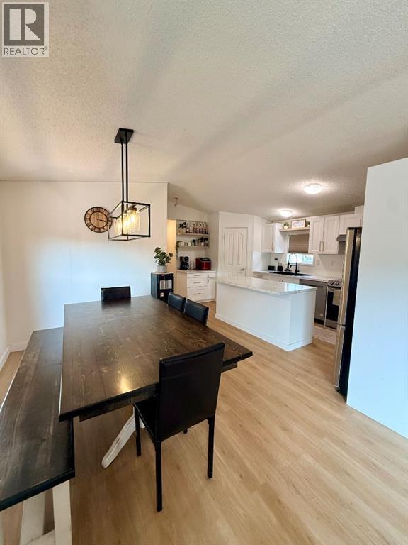 10226 103 Ave, La Crete, Alberta  T0H 2H0 - Photo 14 - A2331348