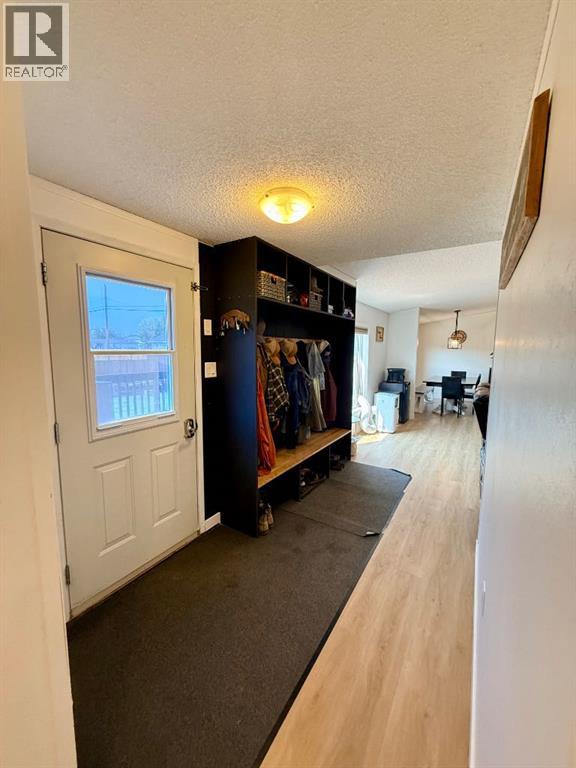 10226 103 Ave, La Crete, Alberta  T0H 2H0 - Photo 8 - A2331348